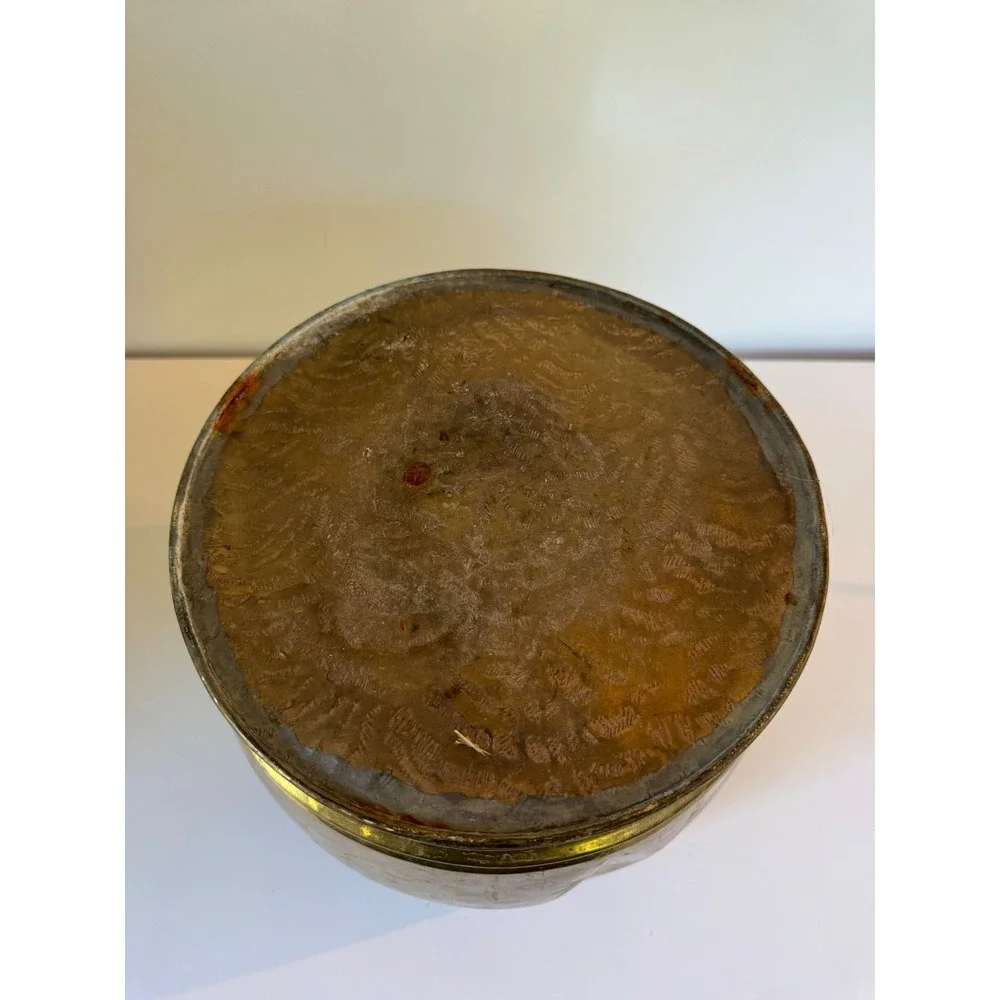 Vintage Brass Lion Head Planter Barrel Cachepot Gold Tone Patina 9 Inch